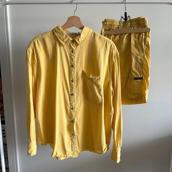 Super Soft Butter Yellow Button Up Shirt - Picture 1 of 2